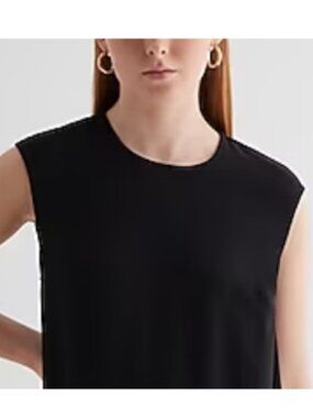 Super Crew Neck High-Low Hem Gramercy Tee Express L Black